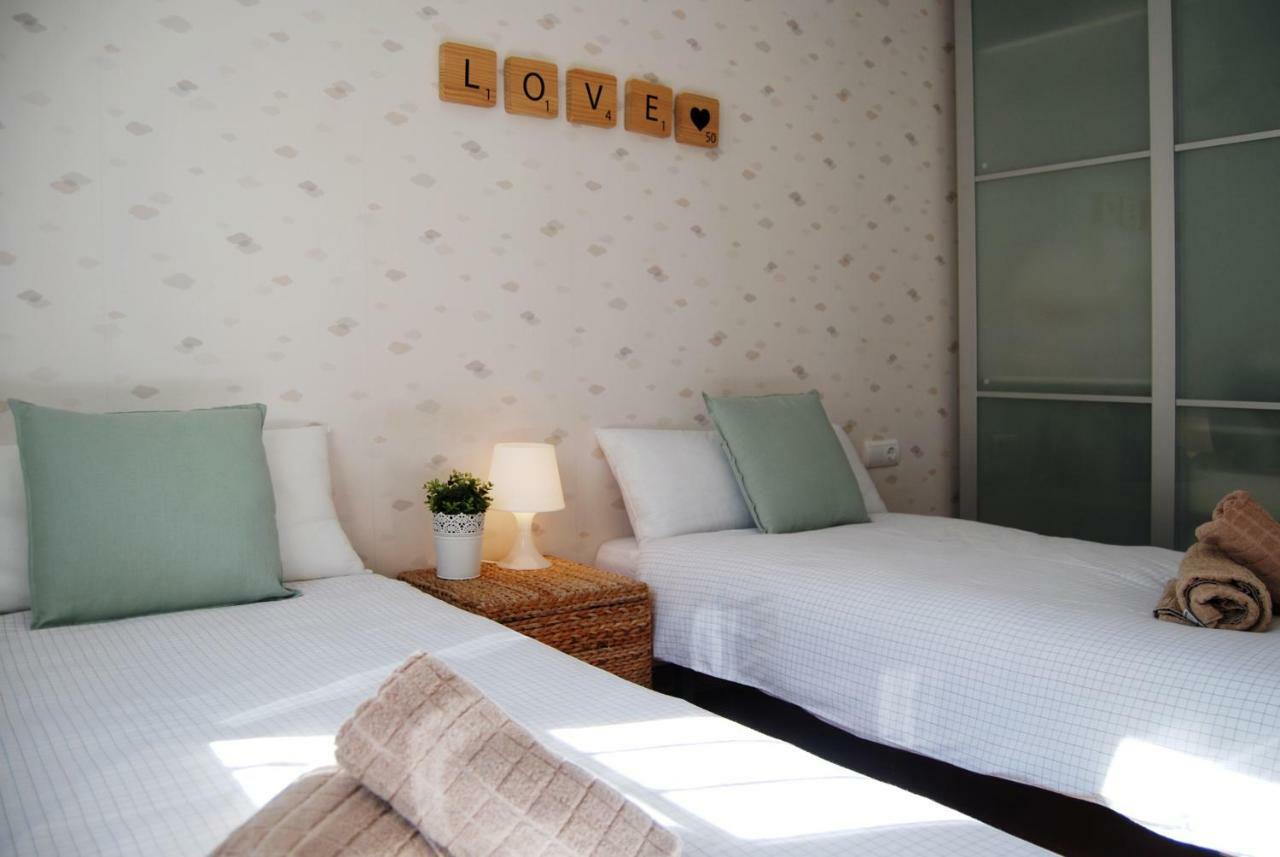 Malagadevacaciones - La Casa De Enka Apartment ภายนอก รูปภาพ